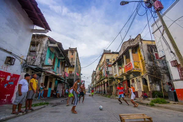 O centro de Colon tornou-se um local de crime notório, a maioria das agências governamentais emitiu avisos severos sobre viagens à cidade. — Fotografia de Stock