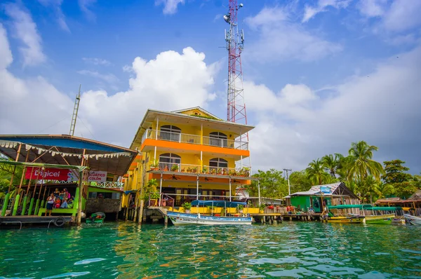 Bocas del Toro, stolica prowincji. To miasto znajduje się na Isla jelita grubego. — Zdjęcie stockowe