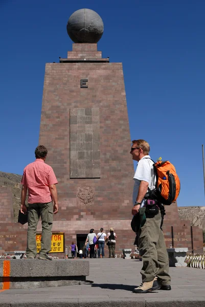 Monument du milieu du monde — Photo