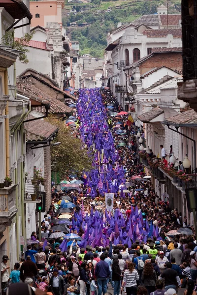 Procissão de Sexta-Feira Santa em Quito, Equador — Fotografia de Stock