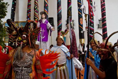 Kutsal hafta kitle of Glory Alangasi, Ekvator