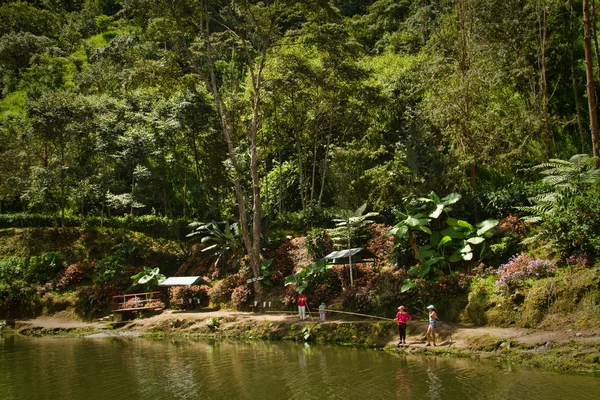 Balık tutma beldesinde Tandayapa, Ecuador — Stok fotoğraf