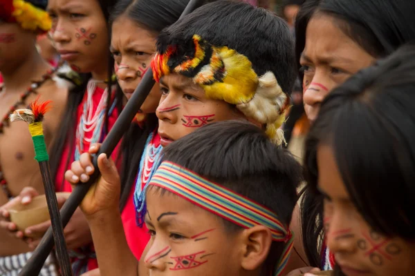 Shuar, indigene gruppe aus ecuador — Stockfoto