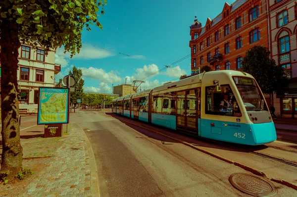 Service de tramway moderne au centre-ville de Gothenburg — Photo