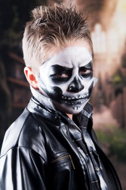 Zor ufaklikla kafatası makyaj kostüm