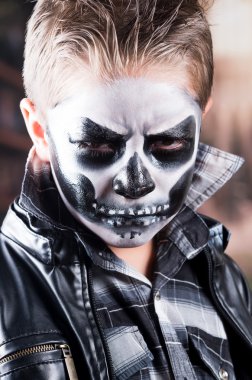 Zor ufaklikla kafatası makyaj kostüm