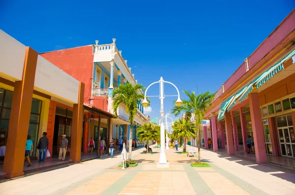 CIEGO DE AVILA, CUBA - 5 DE SEPTIEMBRE DE 2015: Centro de la capital de la Provincia . — Foto de Stock