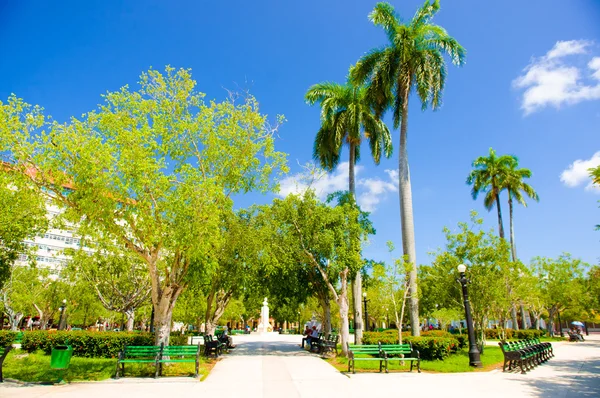 CIEGO DE AVILA, CUBA - SETEMBRO 5, 2015: Centro da capital da Província . — Fotografia de Stock