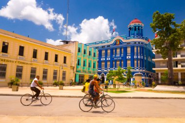 Camagüey, Cuba - 4 Eylül 2015: Sokak görünümü Unesco miras şehir merkezinin