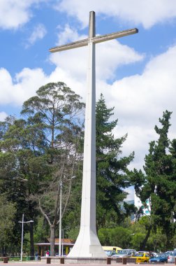 Bu çapraz La Carolina park bulunan ve Quito 1982 Papa ziyareti için inşa edilmiştir