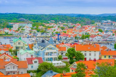 Marstrand, İsveç'te pitoresk ve popüler yelken Adası