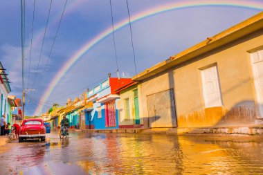Trinidad, Küba - 8 Eylül 2015: Sular altında sokaklarda Unesco tarafından dünya mirası özel İçilir
