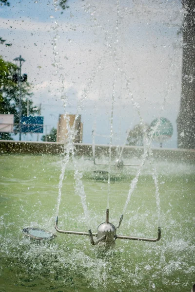 Sprinkler in water fountain at a park, Manizales, Colombia — Stock Photo, Image