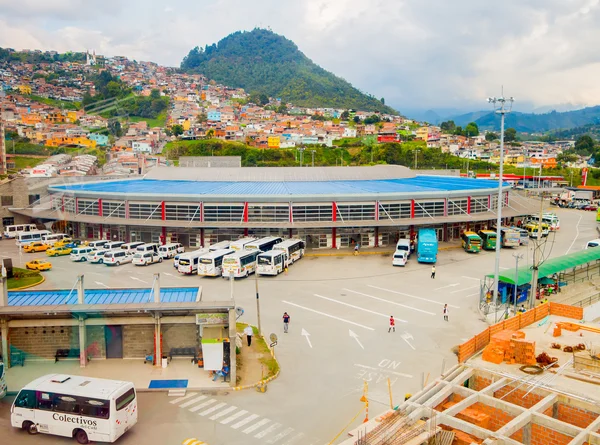 Bus terminal in Manizales stad, Colombia — Stockfoto