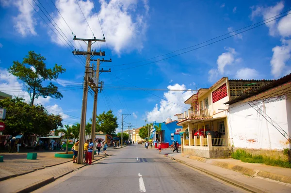 PINAR DEL RIO, CUBA - SETEMBRO 10, 2015: O centro da cidade, está se preparando para algumas plantações mundiais de tabaco . — Fotografia de Stock