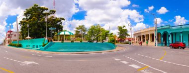 Pinar Del Rio, Küba - 10 Eylül 2015: Şehir merkezinde şehrin ayar noktası için bazı dünyanın en iyi tütün tarlaları.