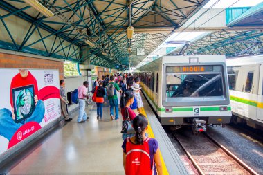 Modern metro trasportation şehirde Medellin, Kolombiya
