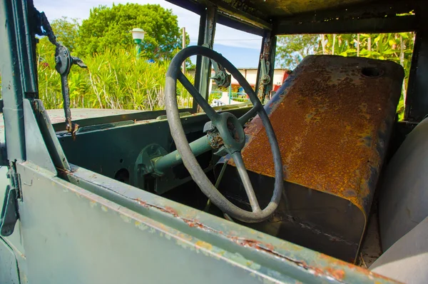PLAYA GIRON, CUBA - SEPTEMBER 9, 2015: Museum shows the curious story in Bay of Pigs attack — Stock Photo, Image
