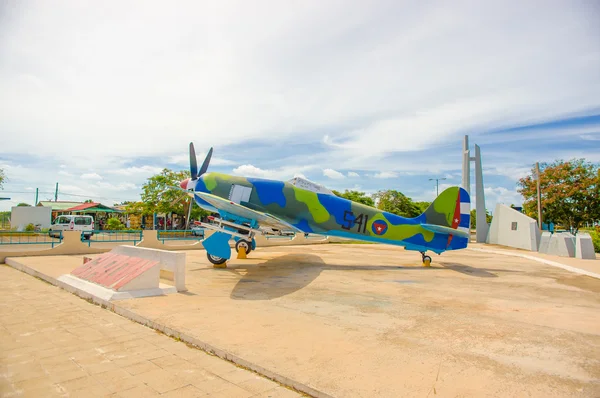 PLAYA GIRON, CUBA - SEPTEMBER 9, 2015: Museum shows the curious story in Bay of Pigs attack — Stock Photo, Image