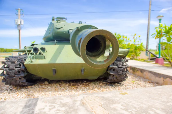 PLAYA GIRON, CUBA - 9 de septiembre de 2015: Museo muestra la curiosa historia en el ataque a Bahía de Cochinos — Foto de Stock