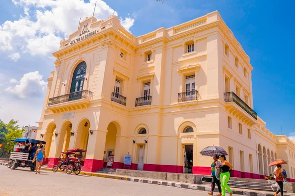 Caridad Theater w parku Vidal, zbudowany w 1885, Santa Clara, Kuba — Zdjęcie stockowe