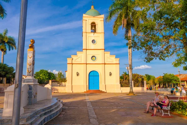 VINALES, CUBA - 13 SETTEMBRE 2015: Vinales è una piccola città e comune nel centro-nord della provincia di Pinar del Rio a Cuba . — Foto Stock