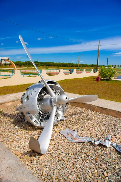 PLAYA GIRON, CUBA - 9 de septiembre de 2015: Museo muestra la curiosa historia en el ataque a Bahía de Cochinos — Foto de Stock