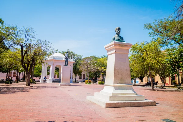 Lovers Park in het centrum van Santa Marta, Caribische stad, Colombiaanse — Stockfoto