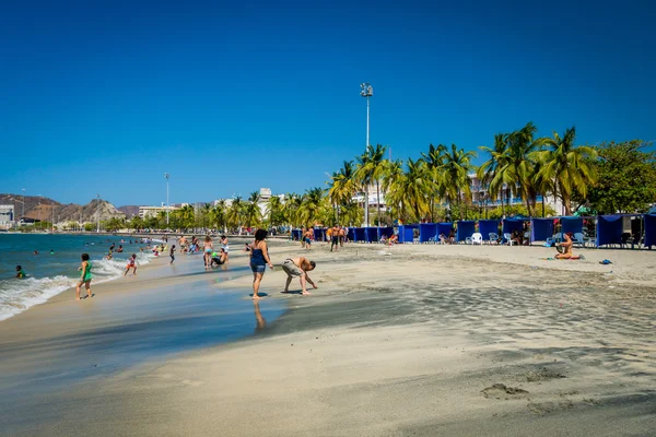 Schöner strand in santa marta, kolumbien — Stockfoto