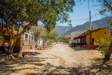 Sokakları Tanganga town Beach, Santa Marta, Kolombiya