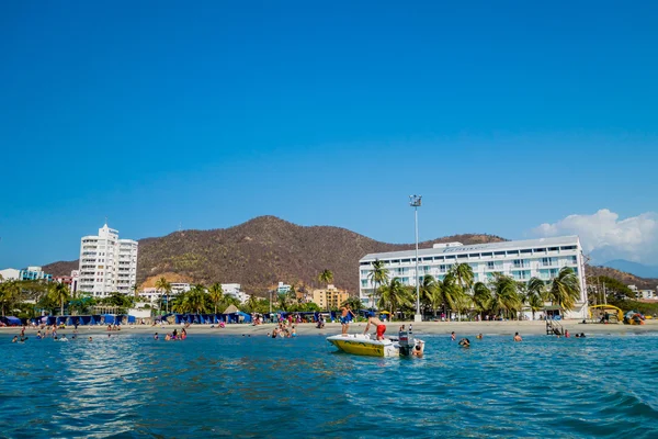 Piękne wybrzeże widok plaży Santa Marta, Colombia — Zdjęcie stockowe