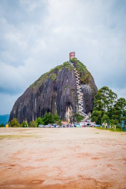 La Piedra, Guatape, Kolombiya'da Penol kaya oluşumu