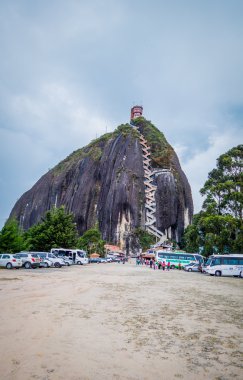 La Piedra, Guatape, Kolombiya'da Penol kaya oluşumu
