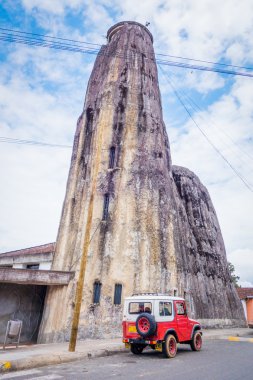 Guatape, Kolombiya kaya Tapınağı El Penol