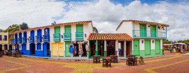 Güzel eski kasaba çoğaltma, Guatape, Colombia