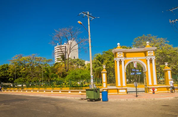 Vista de la calle de la hermosa ciudad de Cartagena, Colombia — Foto de Stock