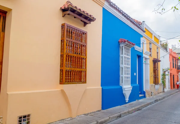 Hermosas fachadas de casa en las calles de Cartagena, Colombia — Foto de Stock