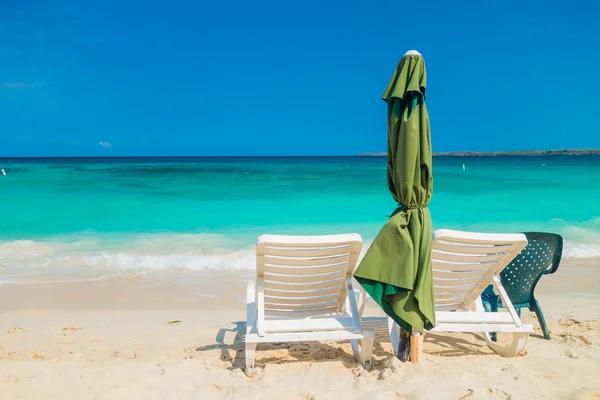 Όμορφη παραλία Playa Blanca ή λευκό κοντά στην Cartagena, Κολομβία — Φωτογραφία Αρχείου