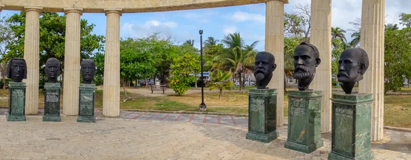 Schöner apolo park in cartagena, kolumbien — Stockfoto