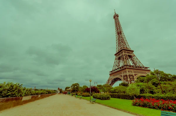 Güzel manzarasına Eiffel havlu Paris, Fransa — Stok fotoğraf