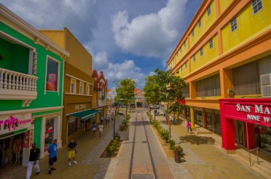 Oranjestad, Aruba - 05 Kasım 2015: Bağlantı noktası yolcu yolcu gemilerine turizm için kullanılan