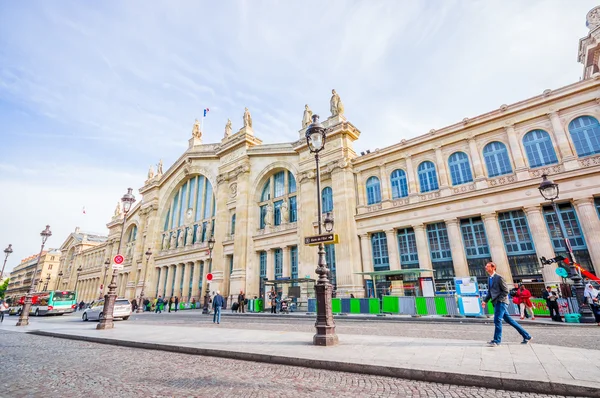 Станція Gare du Nord у Парижі, Франція. — стокове фото