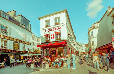 Ismarlayarak Montmartre sokak Paris, Fransa