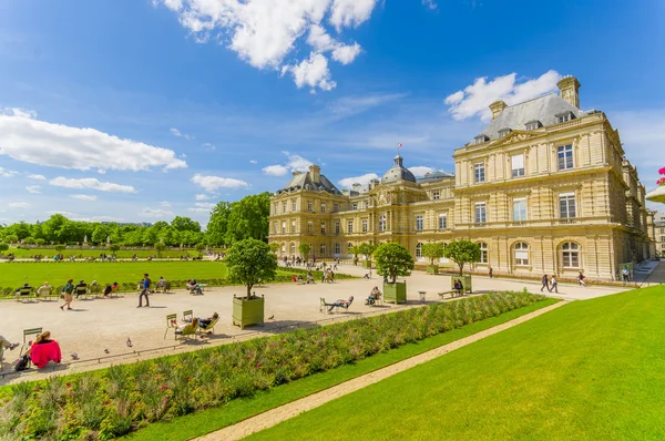 Fachada del Palacio de Luxemburgo, París, Francia — Foto de Stock