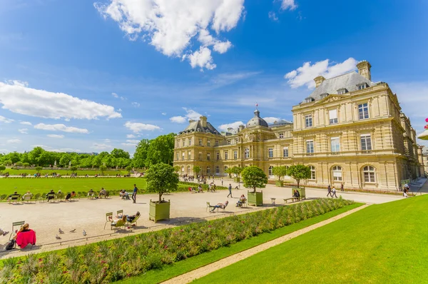 Fachada del Palacio de Luxemburgo, París, Francia — Foto de Stock