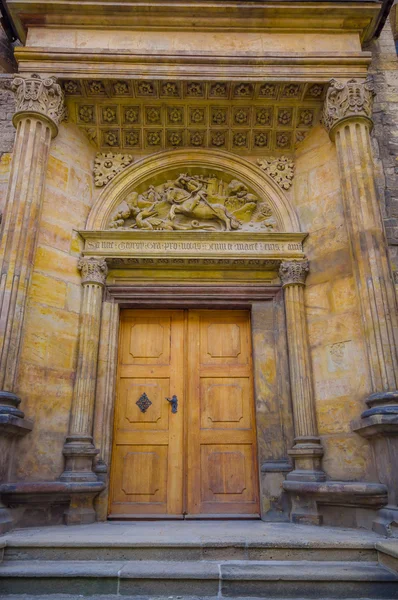 Prague, Czech Republic - 13 August, 2015: Beautiful old town door entrance, spectacular historic architecture and great facade — ストック写真