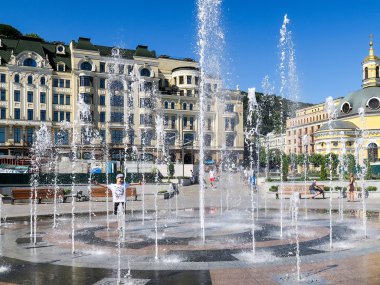 Poshtova Ploshcha (mesaj kare) Kiev, Ukrayna