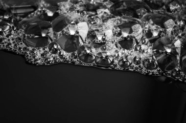 Siyah bir damla su. Soyut arkaplan .