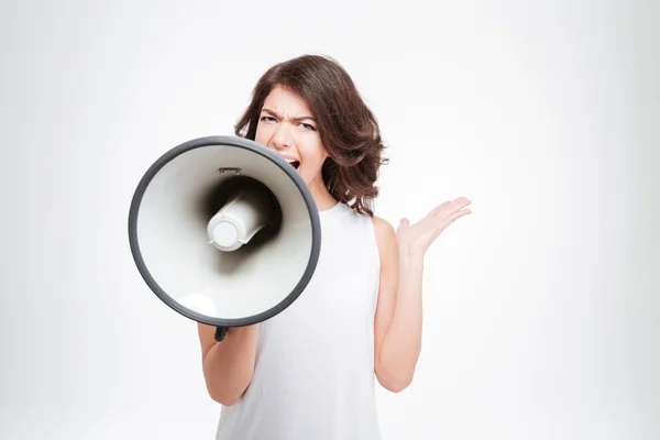 Mulher bonita gritando em megafone — Fotografia de Stock