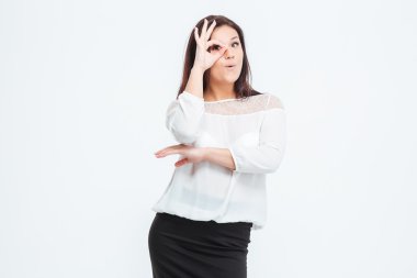 Parmak kameradan bakıyorsun işkadını